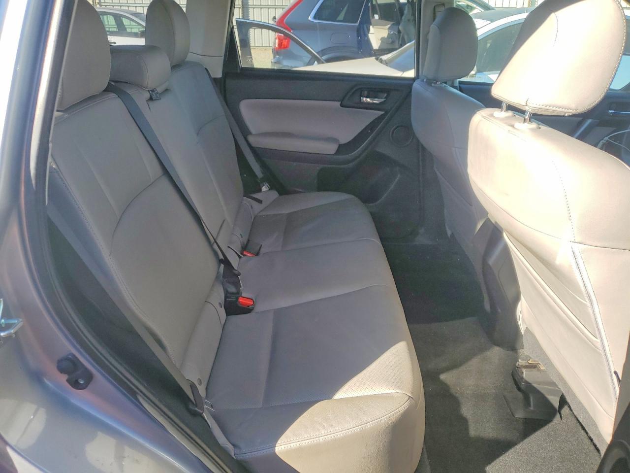 2014 SUBARU FORESTER