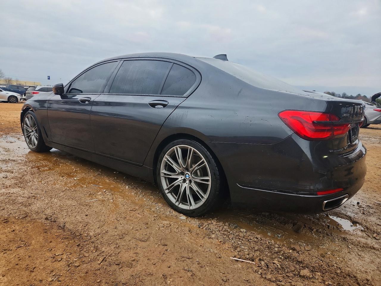 2016 BMW 7 series