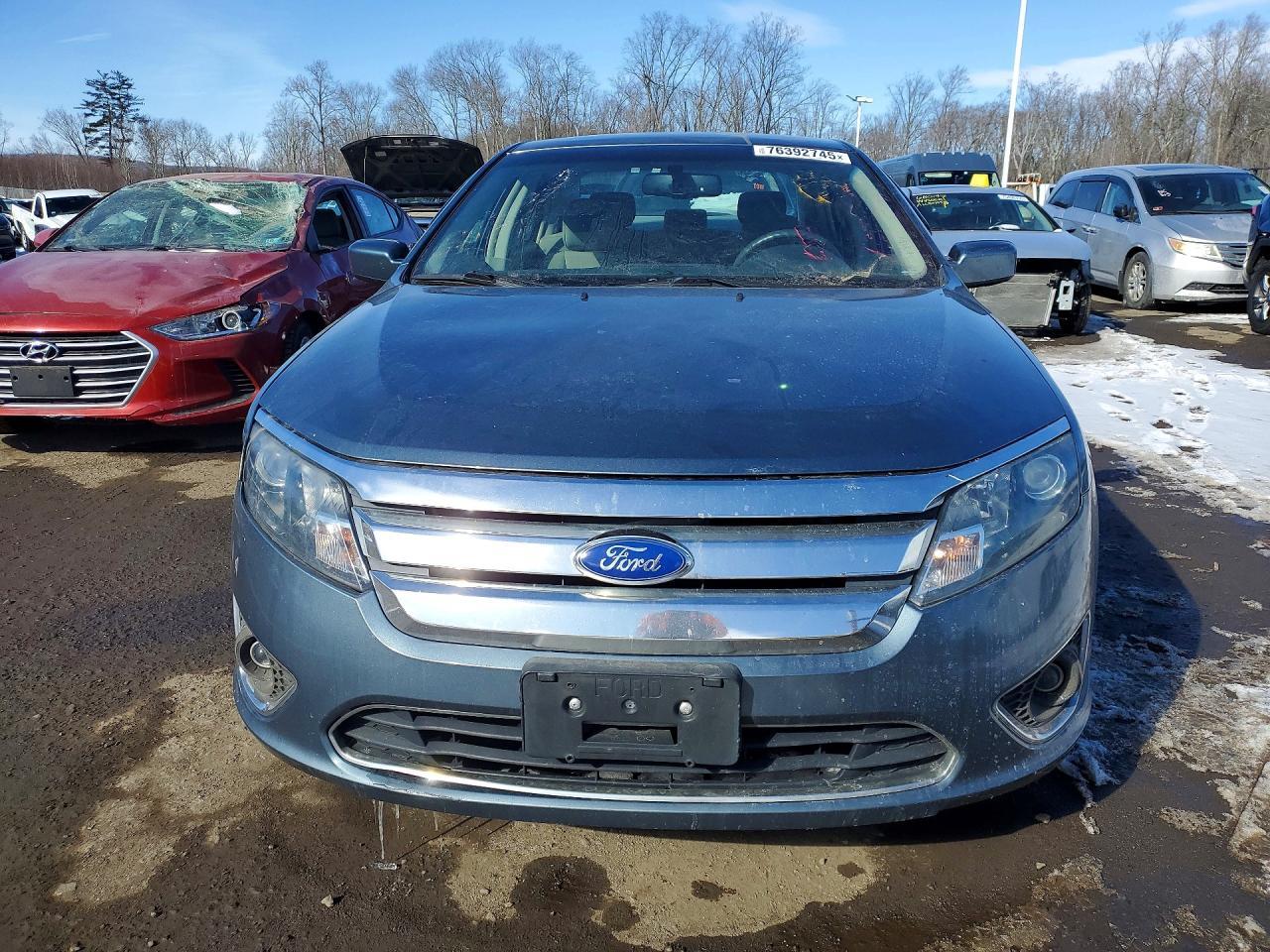 2011 FORD FUSION
