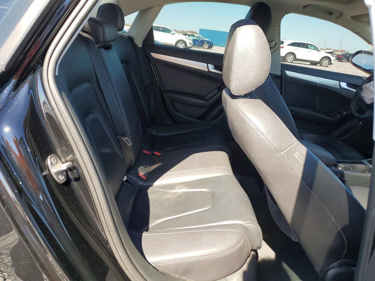 2015 AUDI A4
