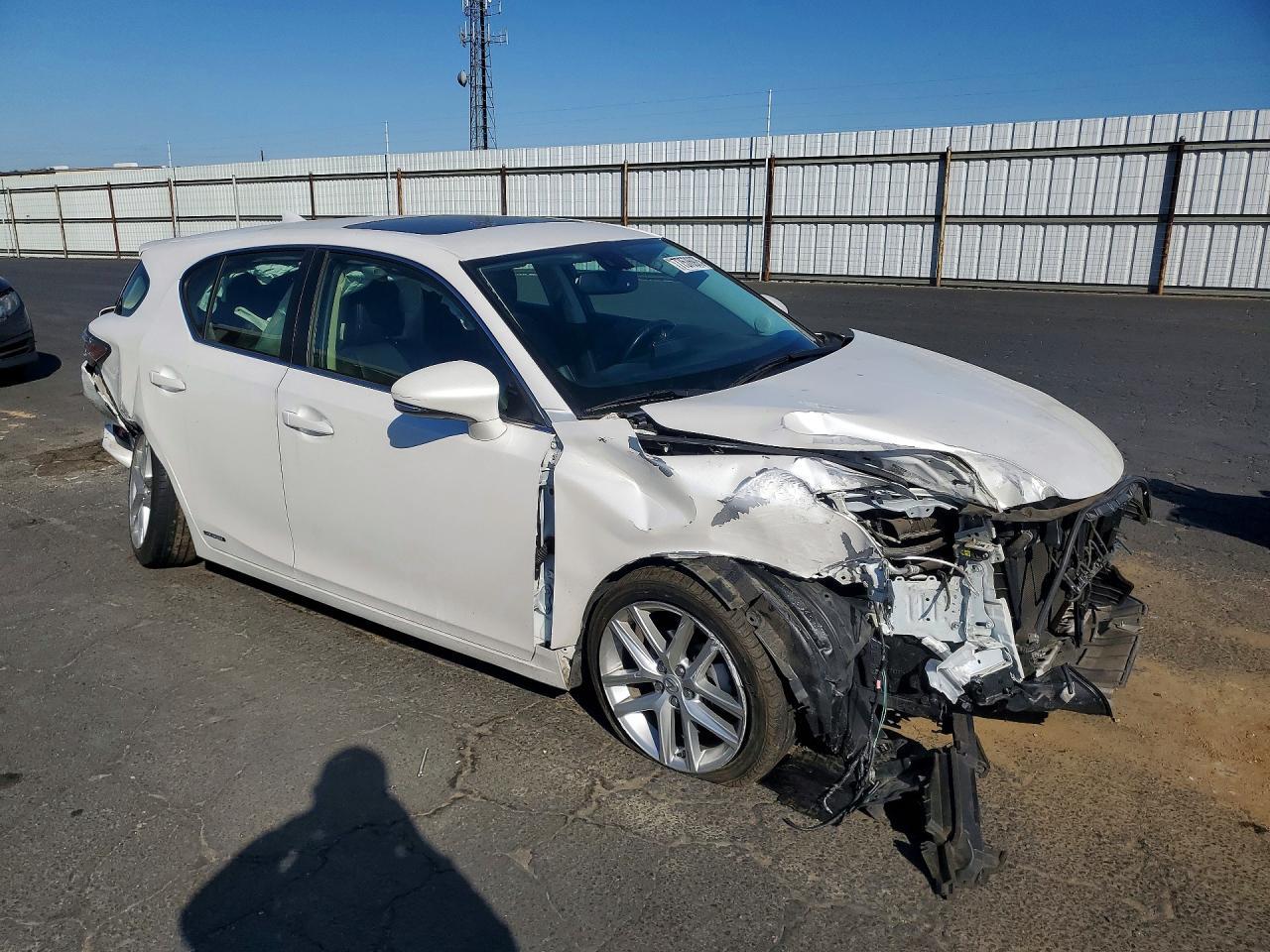 2016 LEXUS CT 200