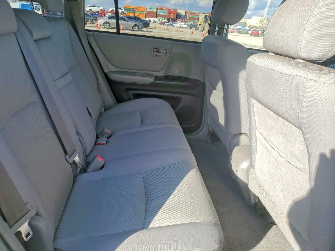2006 TOYOTA HIGHLANDER