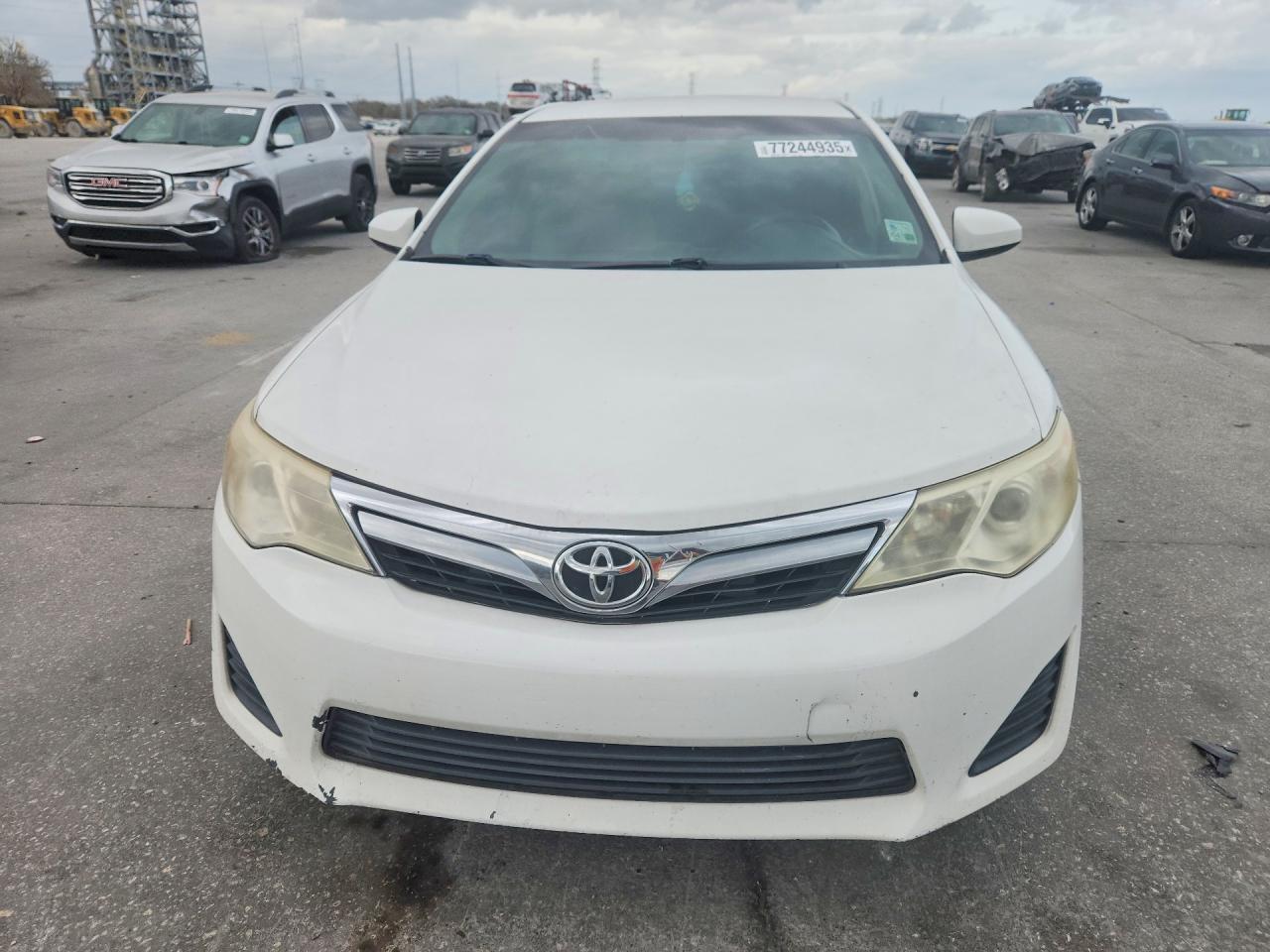 2012 TOYOTA CAMRY