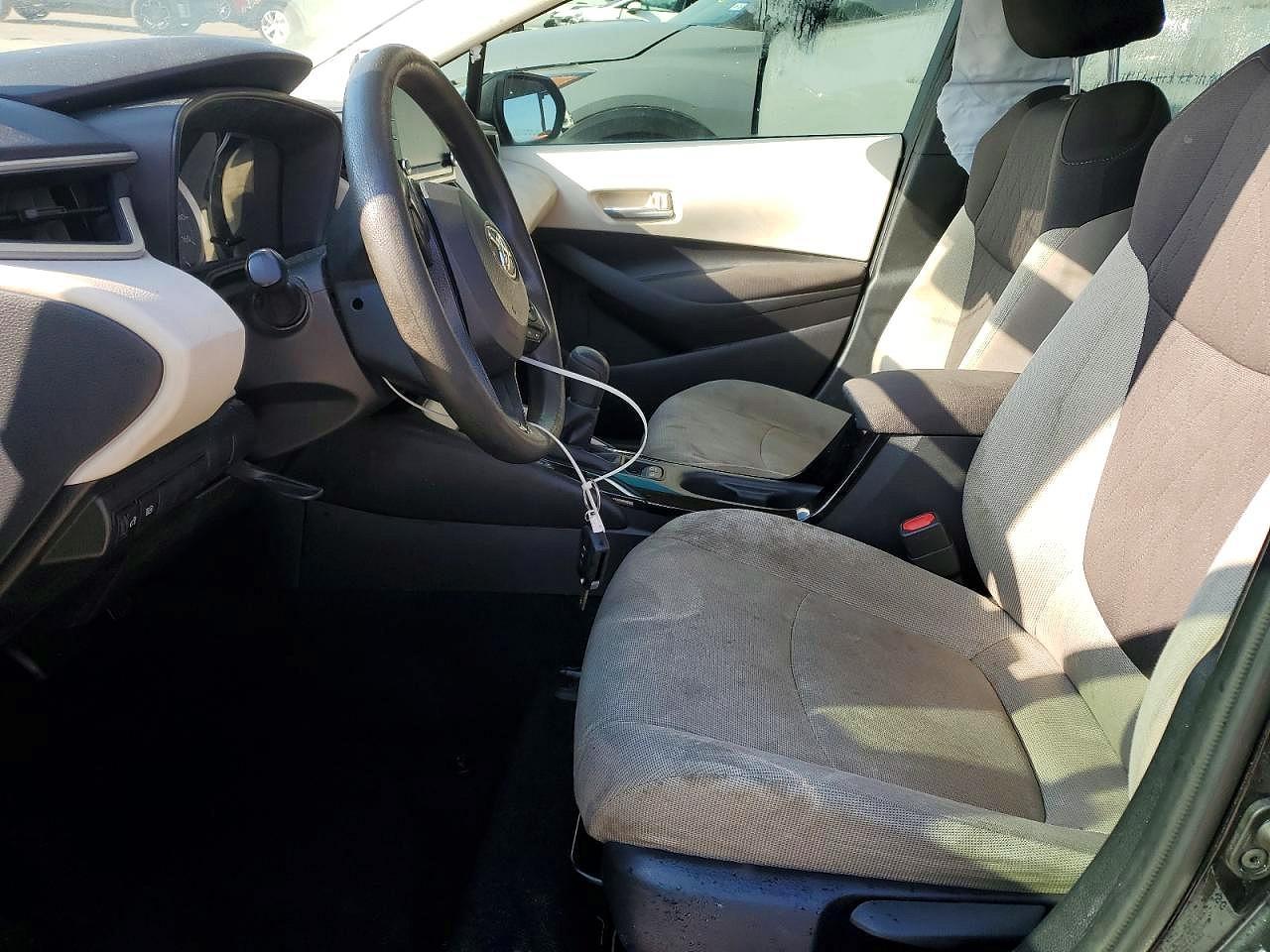 2021 TOYOTA COROLLA