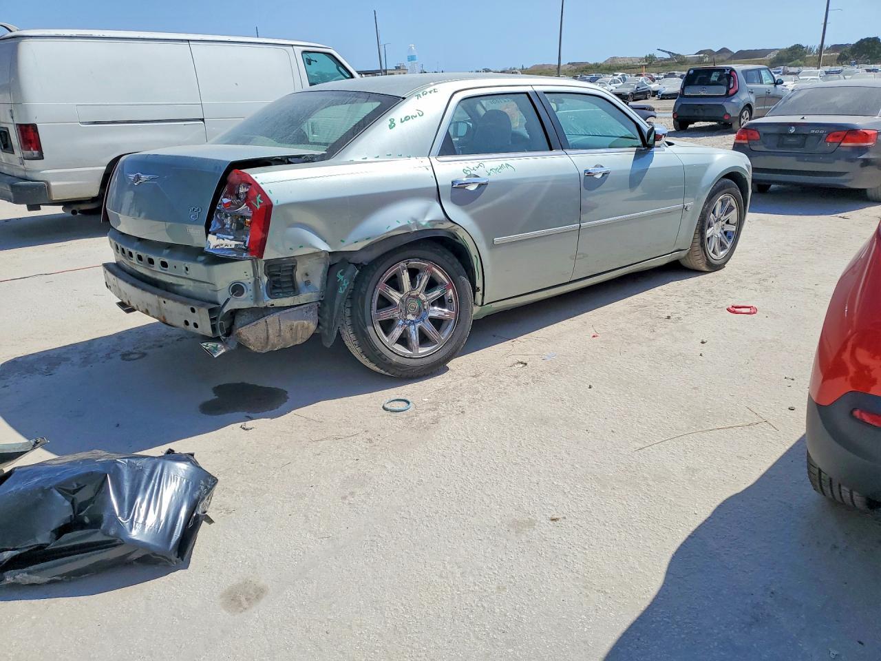 2006 CHRYSLER 300