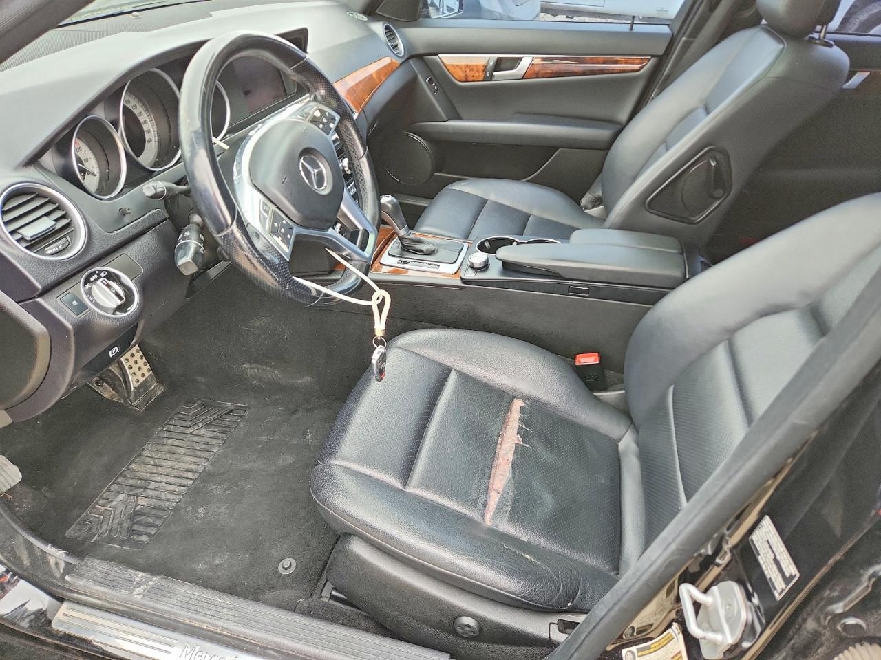 2012 MERCEDES-BENZ C-CLASS