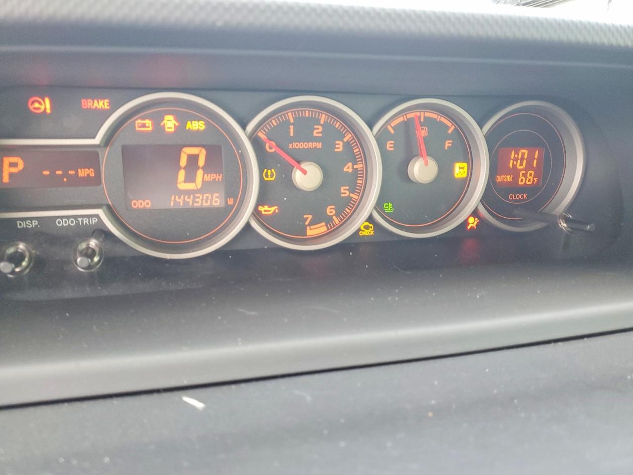 2014 TOYOTA SCION