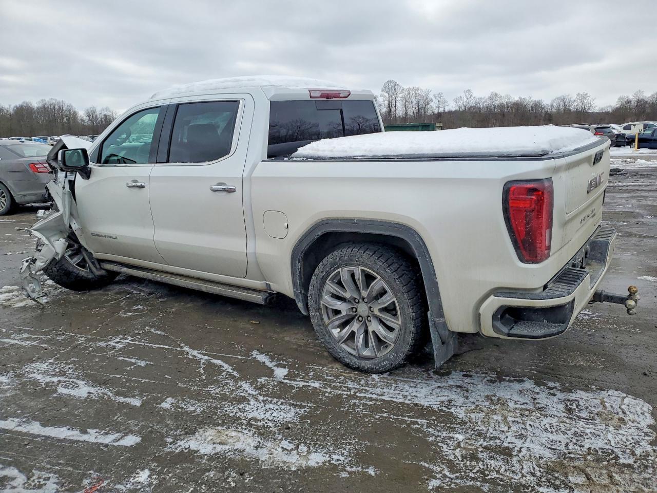 2025 GMC Sierra