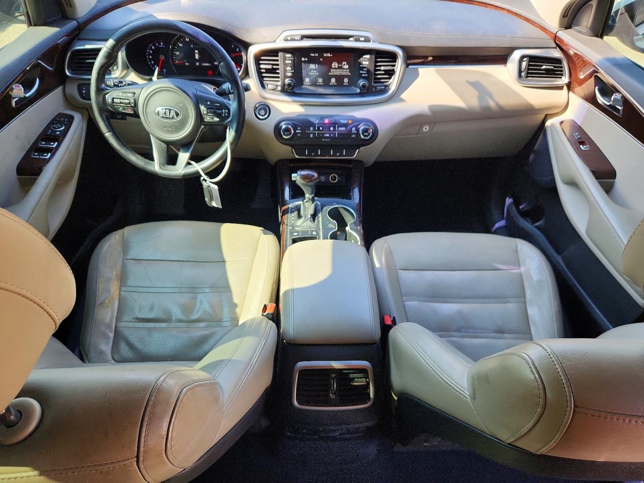 2017 KIA SORENTO
