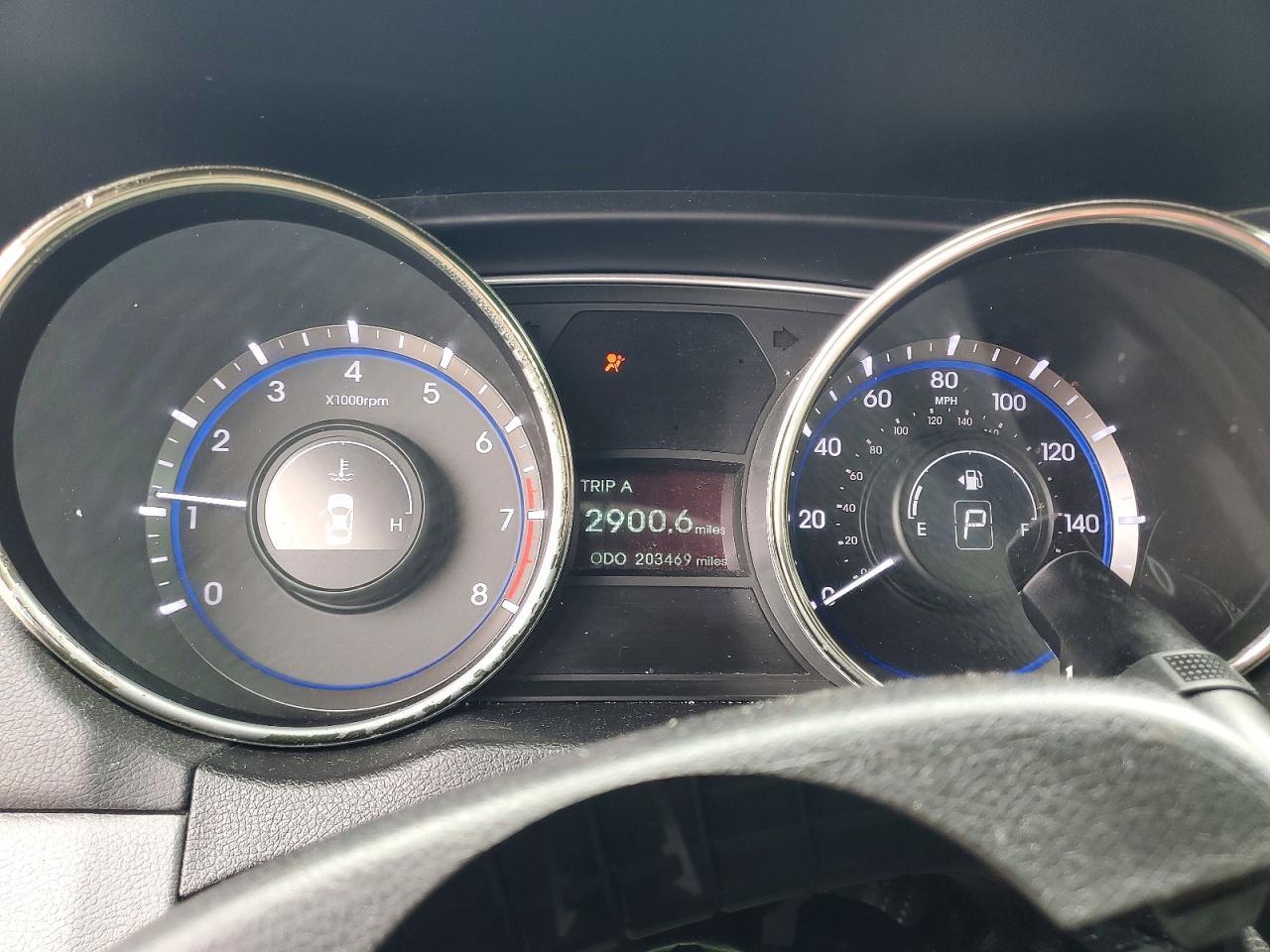 2011 HYUNDAI SONATA