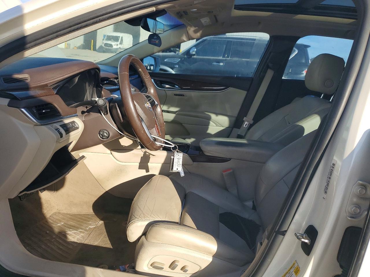 2014 CADILLAC XTS