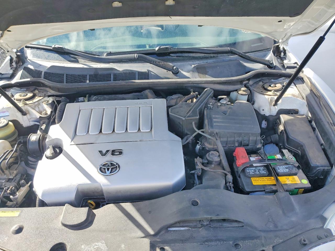 2011 TOYOTA CAMRY