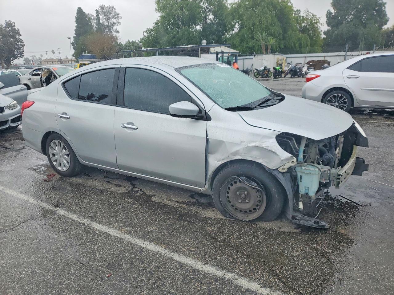 2019 NISSAN VERSA