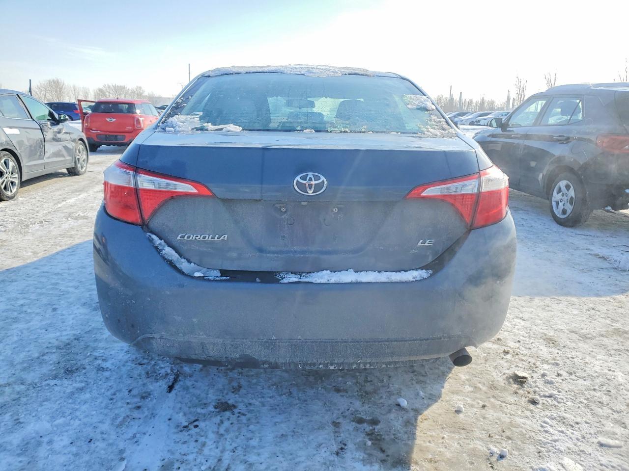 2015 TOYOTA COROLLA