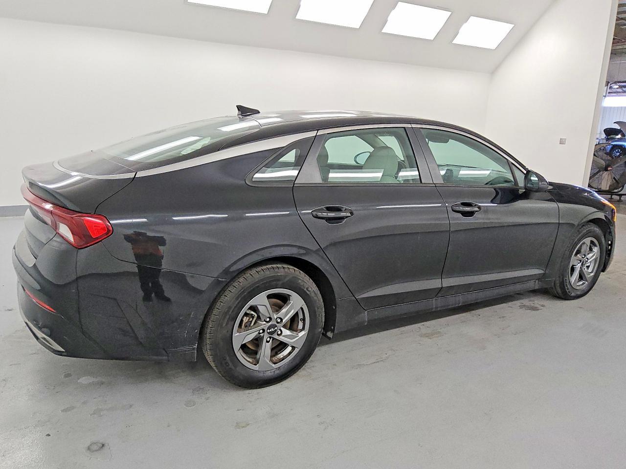 2022 KIA K5