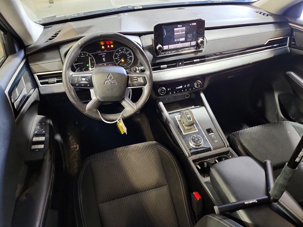 2022 MITSUBISHI outlander