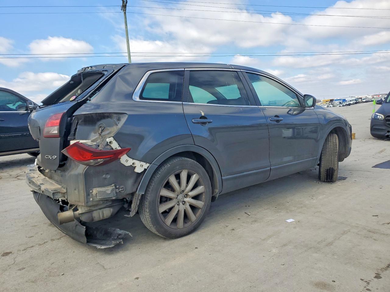 2013 MAZDA CX-9