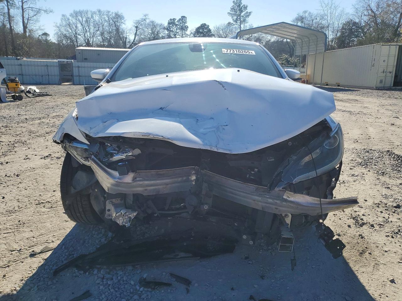 2016 CHRYSLER 200