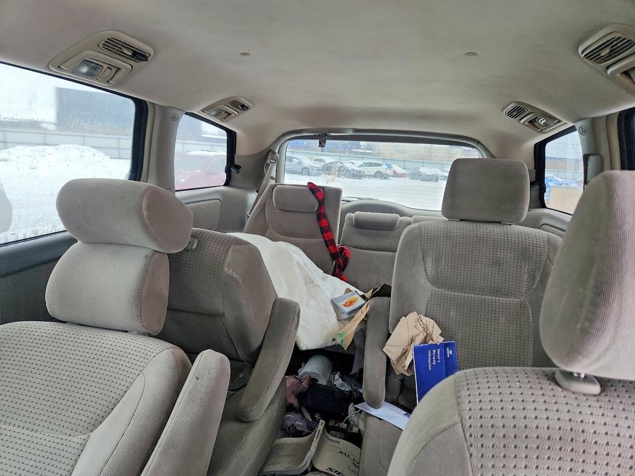2006 TOYOTA SIENNA