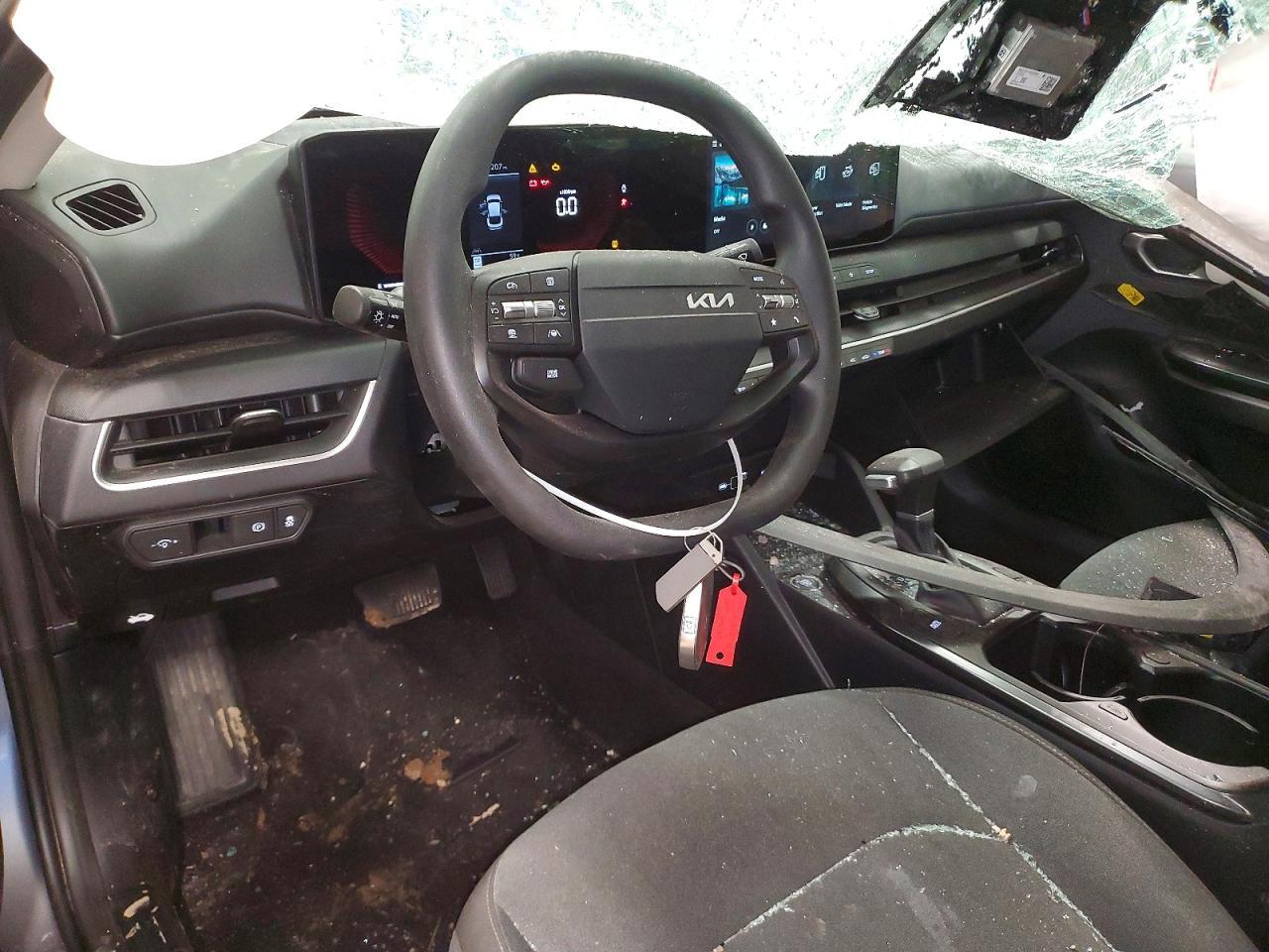2025 KIA K4