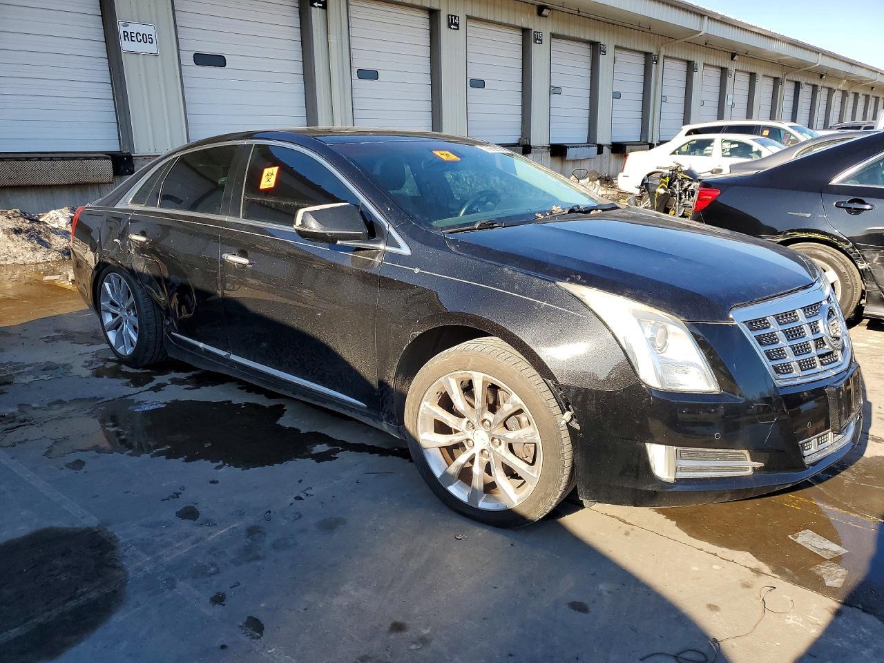 2013 CADILLAC XTS