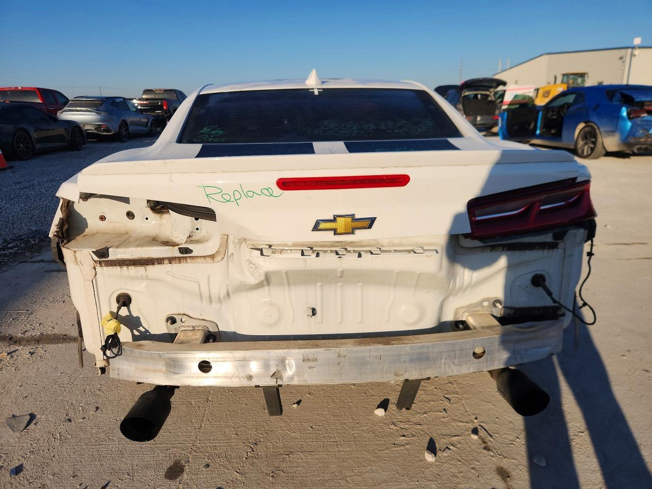 2017 CHEVROLET Camaro