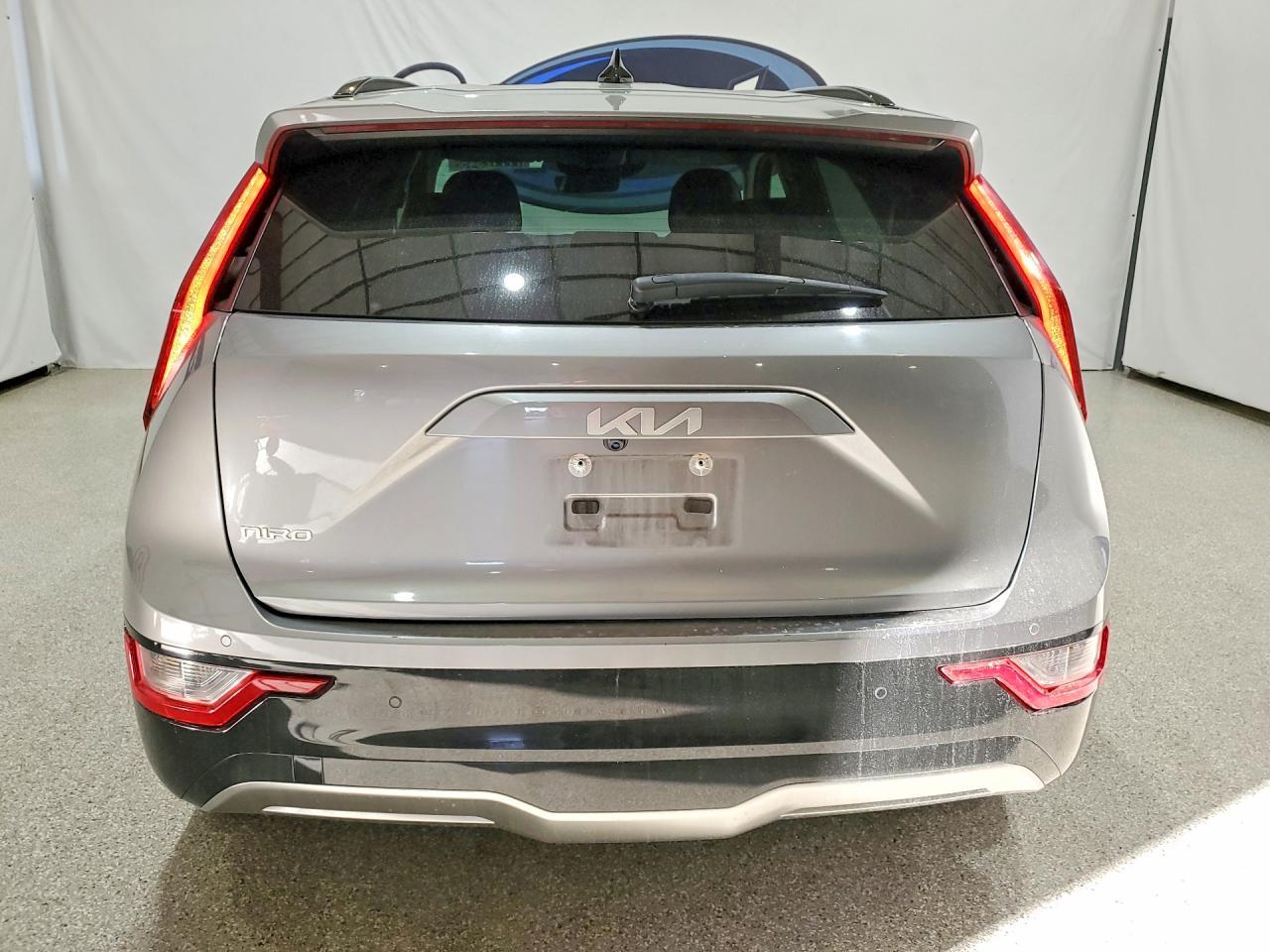 2023 KIA Niro