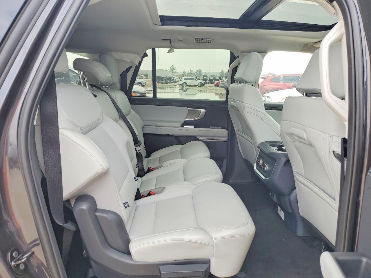 2025 FORD Expedition