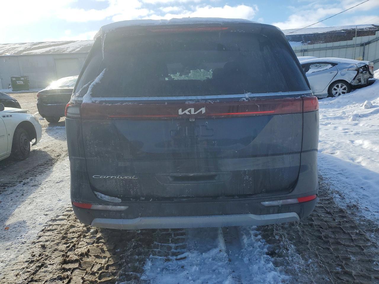 2022 KIA Carnival