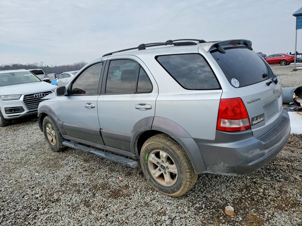 2005 KIA SORENTO