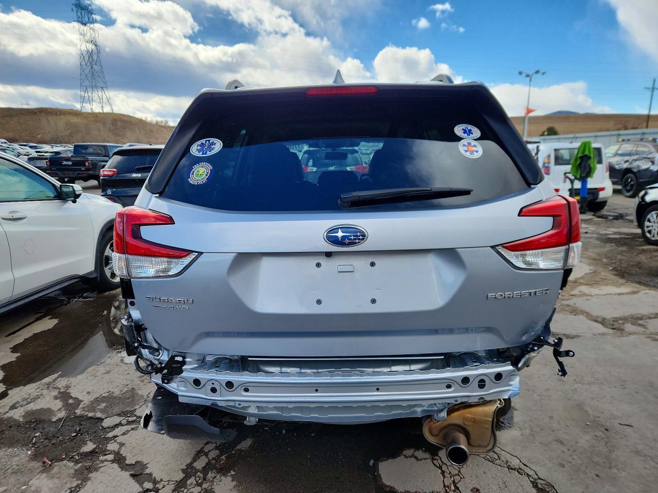 2023 SUBARU FORESTER