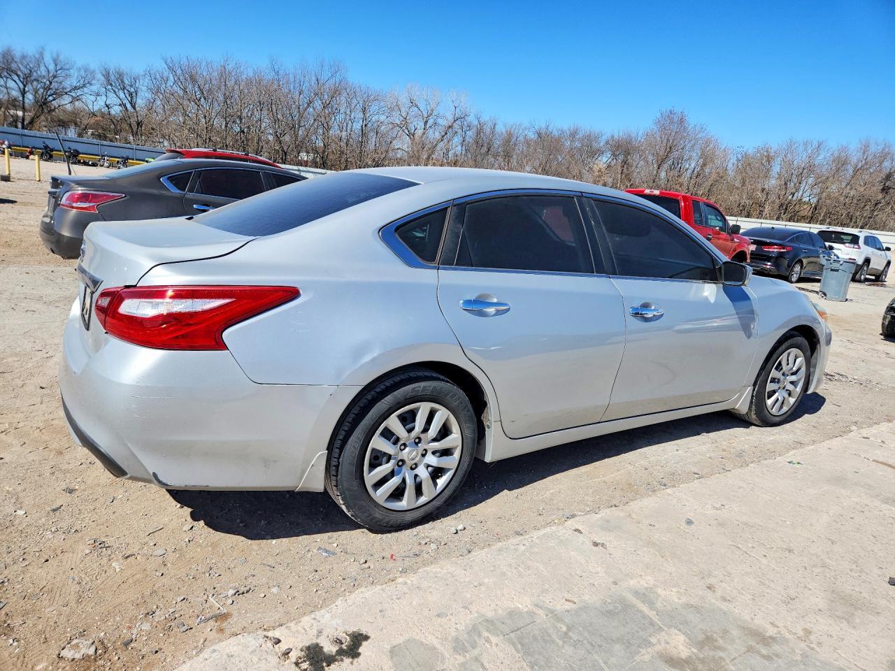 2016 NISSAN ALTIMA