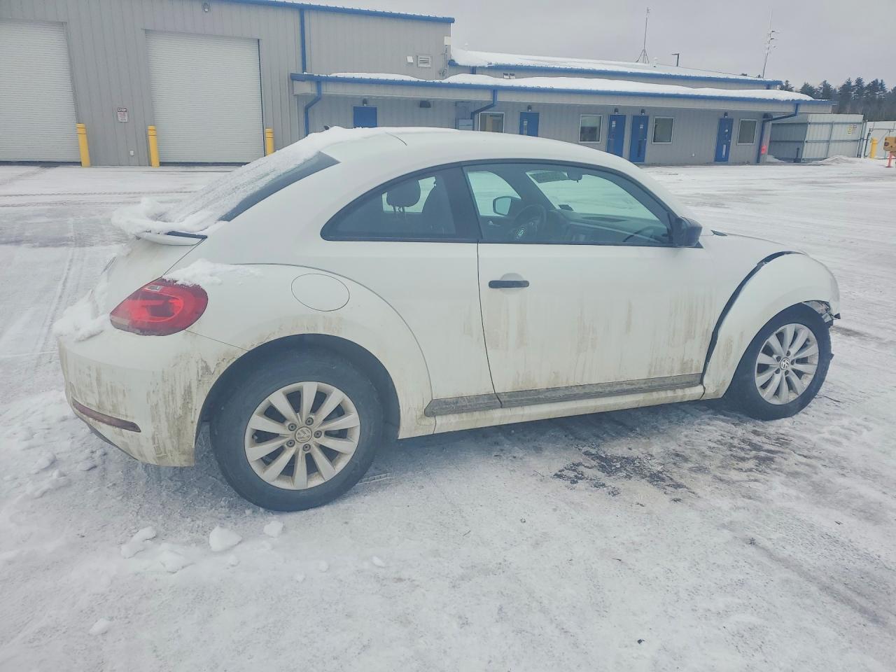 2018 VOLKSWAGEN Beetle