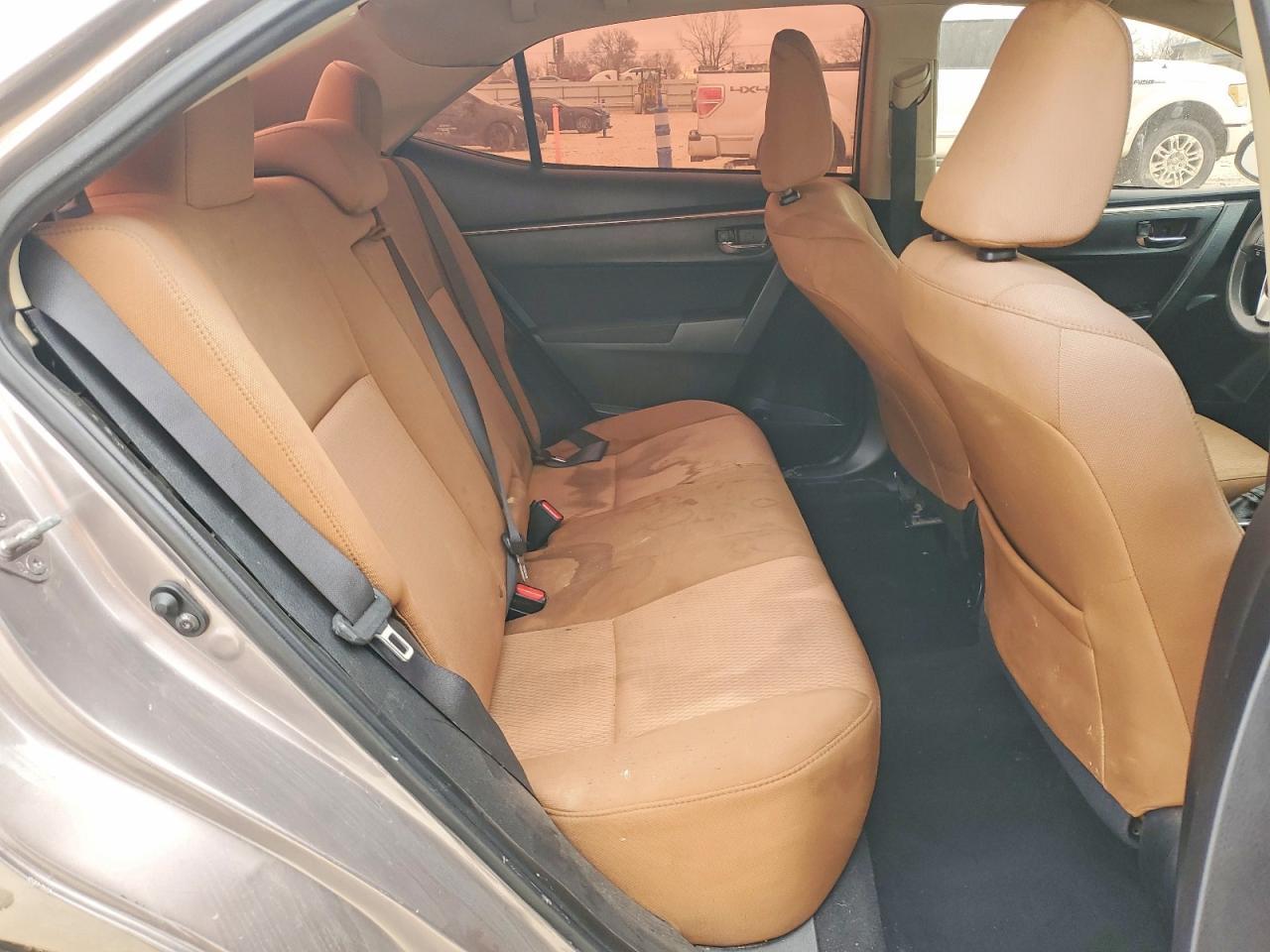 2015 TOYOTA COROLLA
