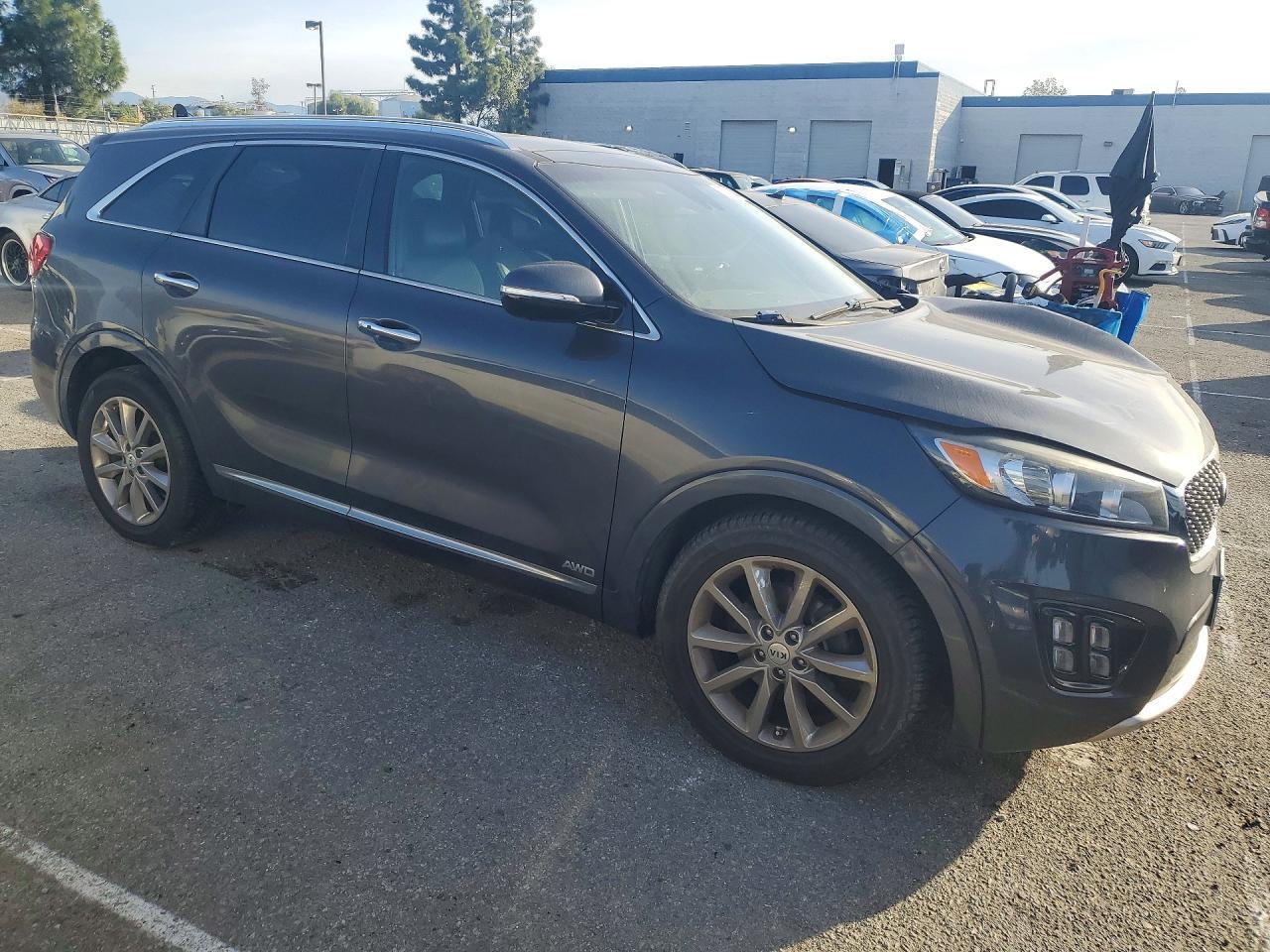 2018 KIA SORENTO