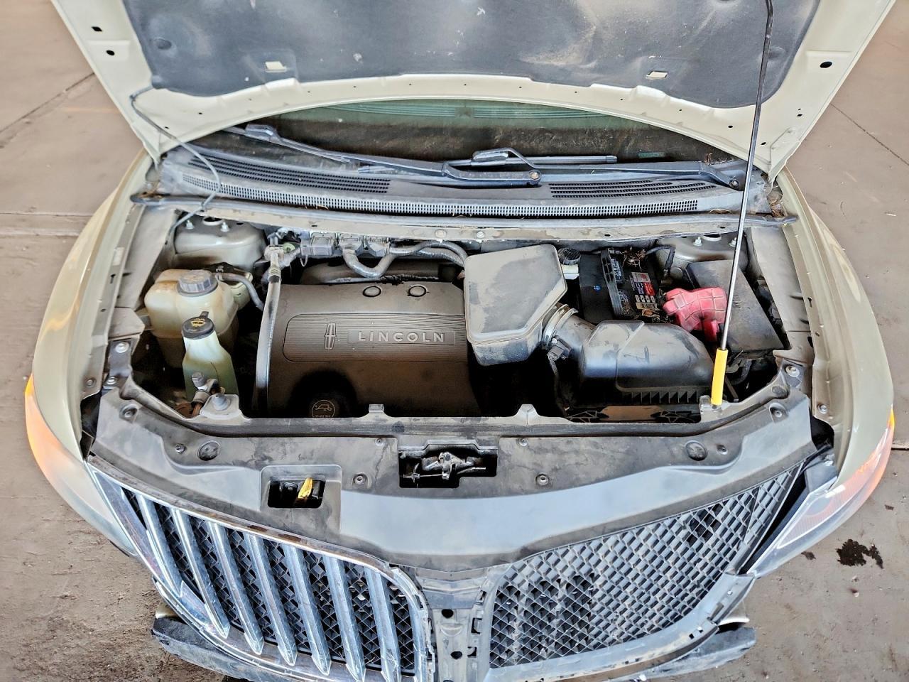 2011 LINCOLN MKX