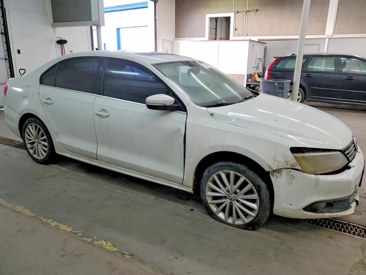 2014 VOLKSWAGEN JETTA