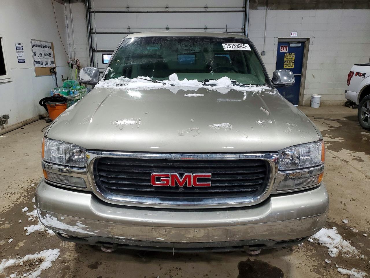 2002 GMC R/v 1500 Series