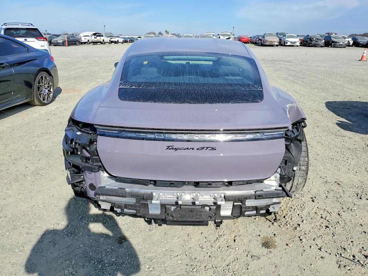 2026 PORSCHE Taycan