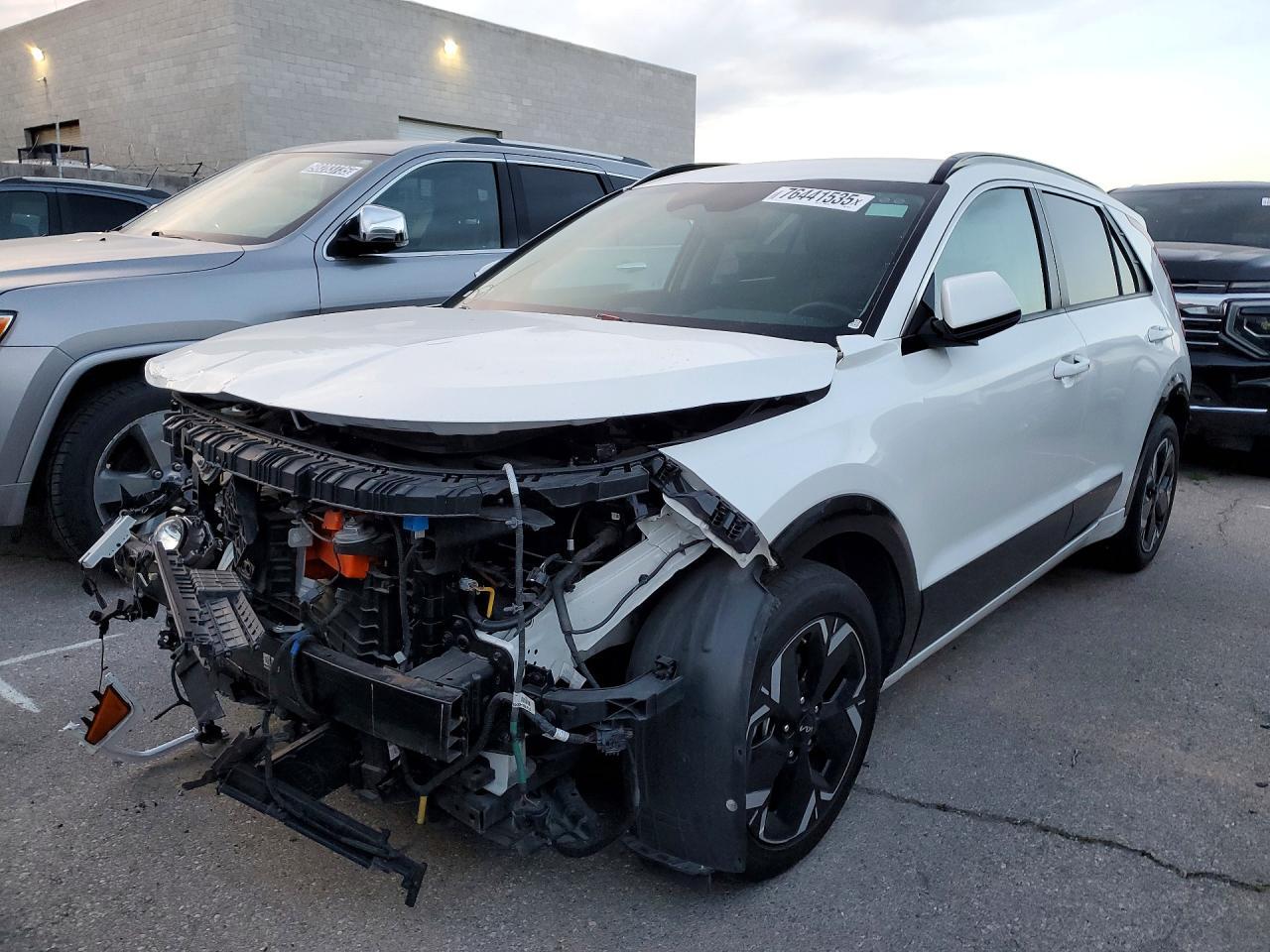 2023 KIA Niro