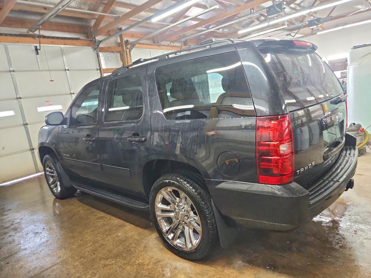 2011 CHEVROLET Tahoe