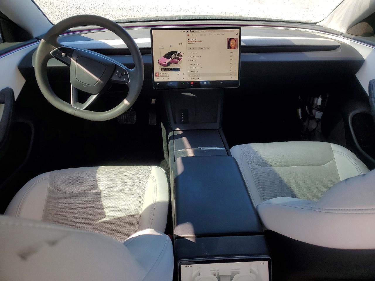 2025 TESLA MODEL 3