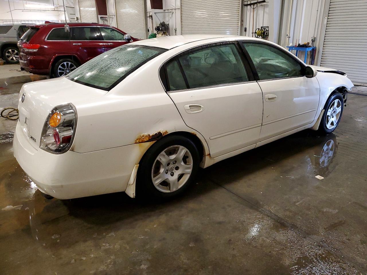 2003 NISSAN ALTIMA