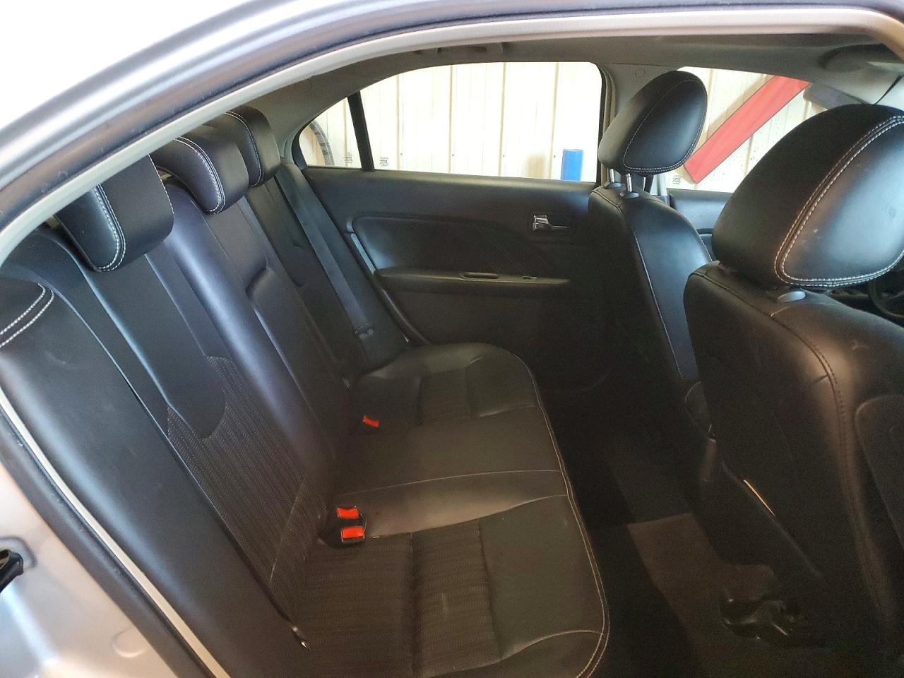 2010 FORD FUSION
