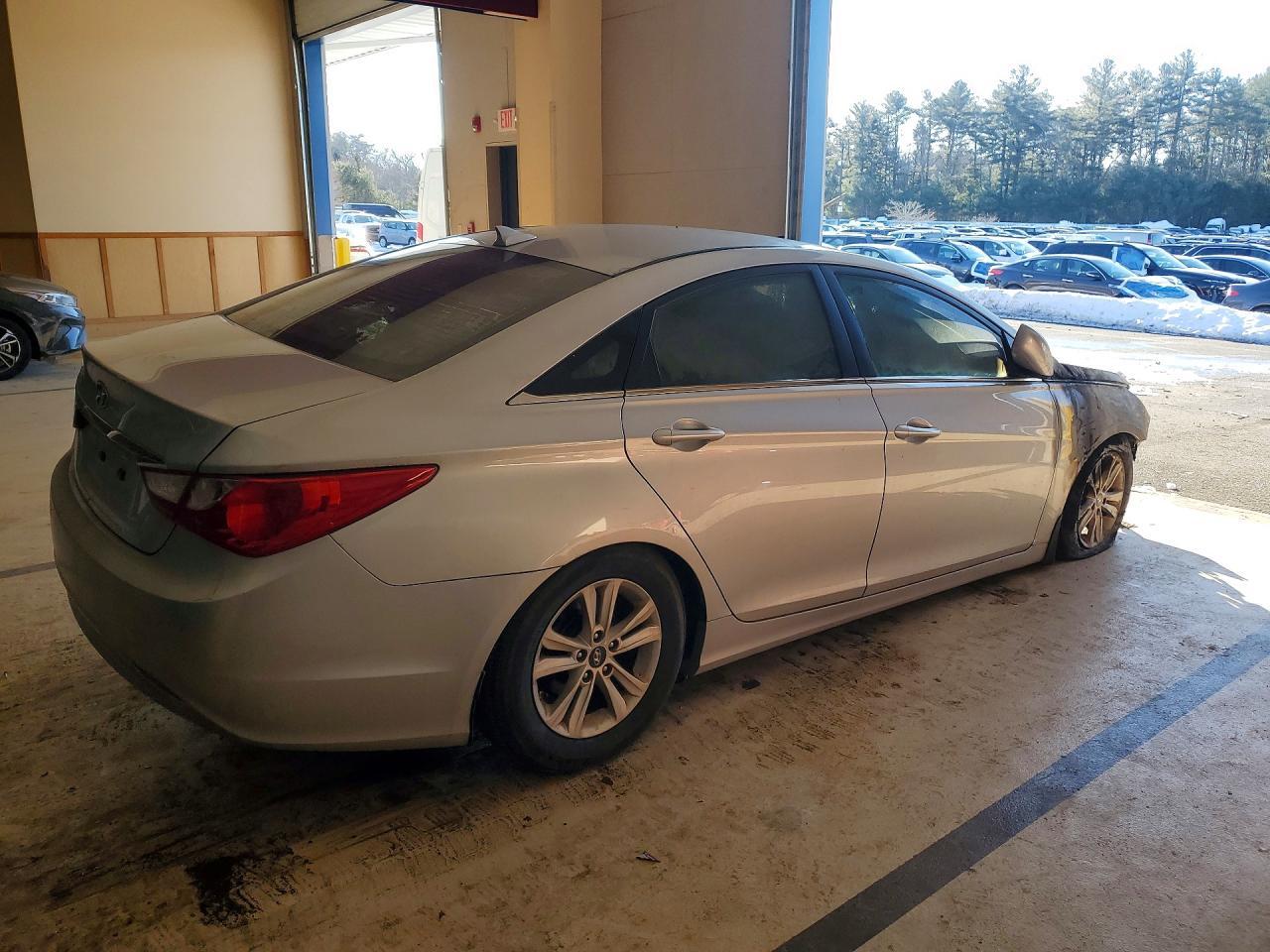 2012 HYUNDAI SONATA