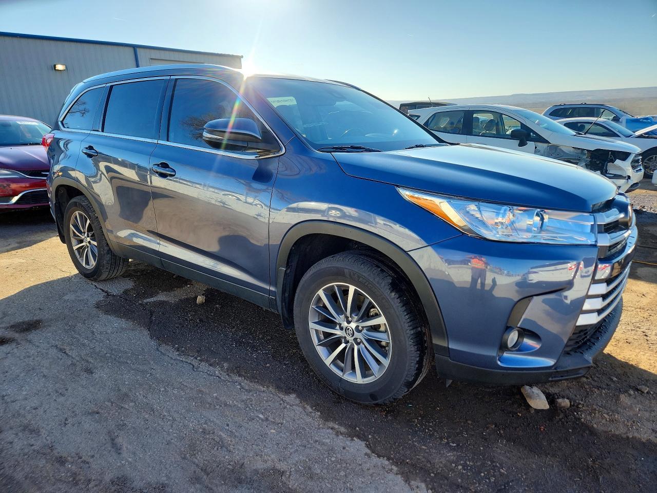 2019 TOYOTA HIGHLANDER