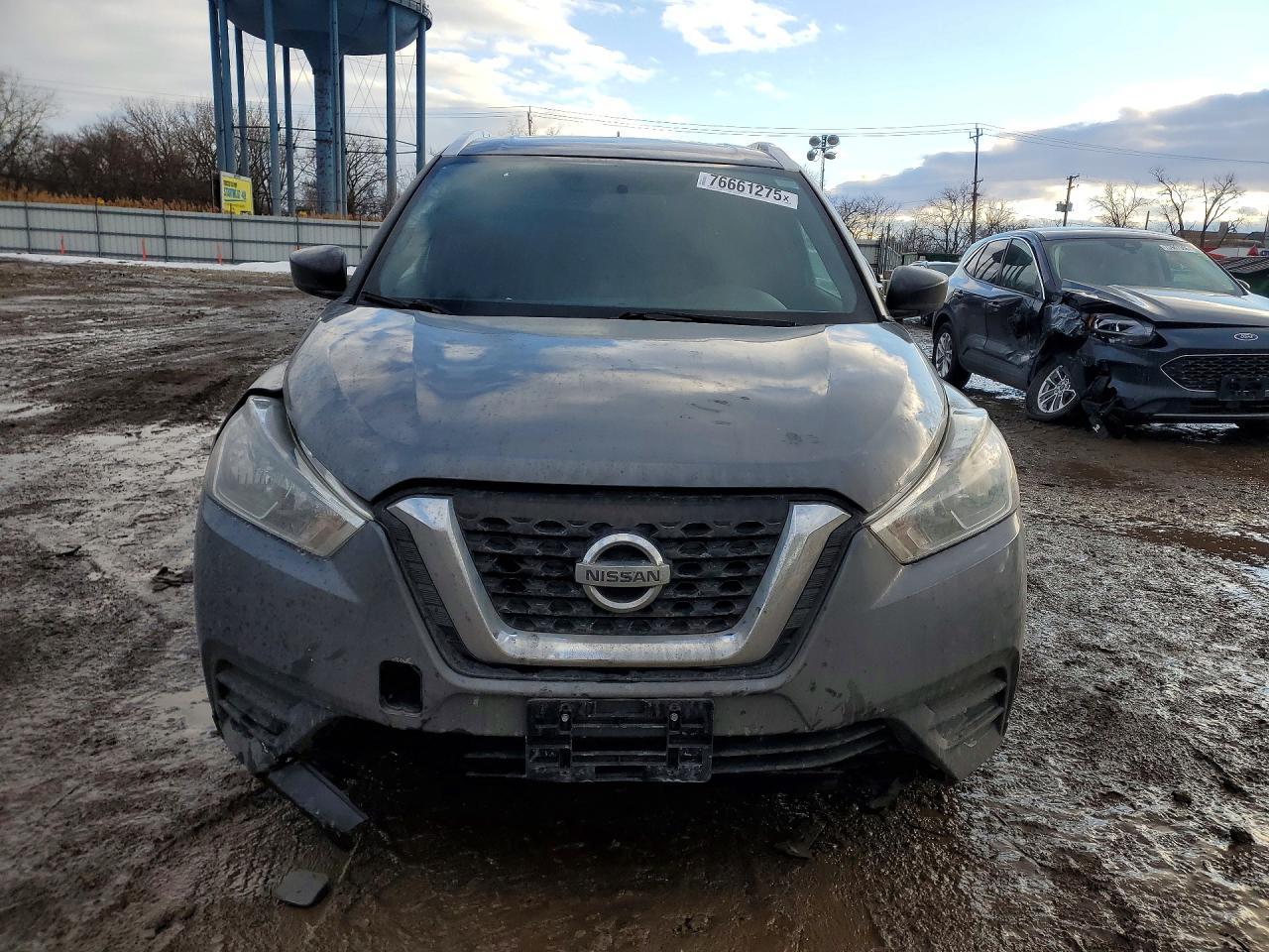 2019 NISSAN KICKS