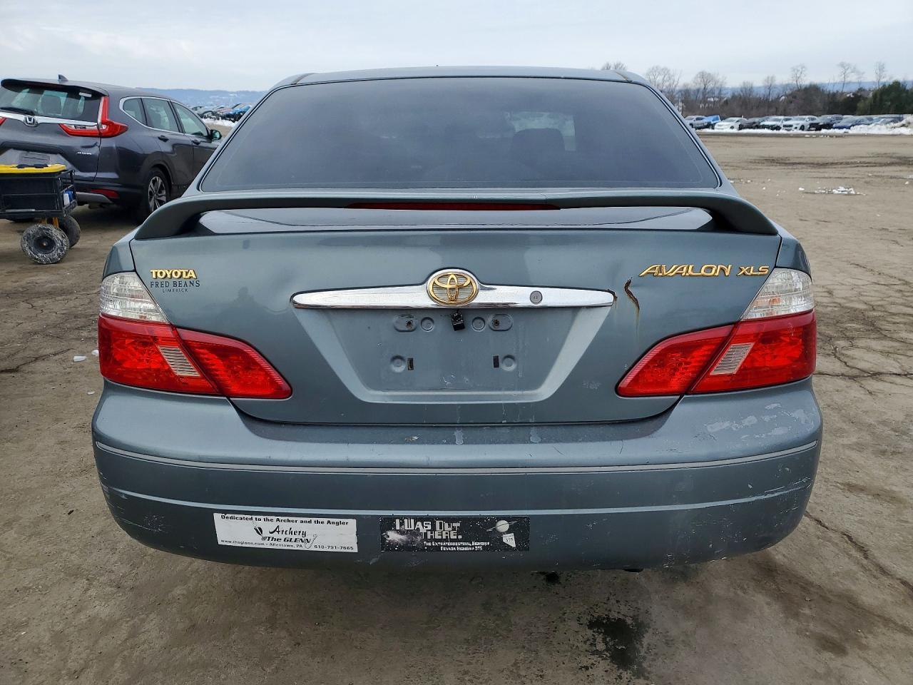 2003 TOYOTA Avalon