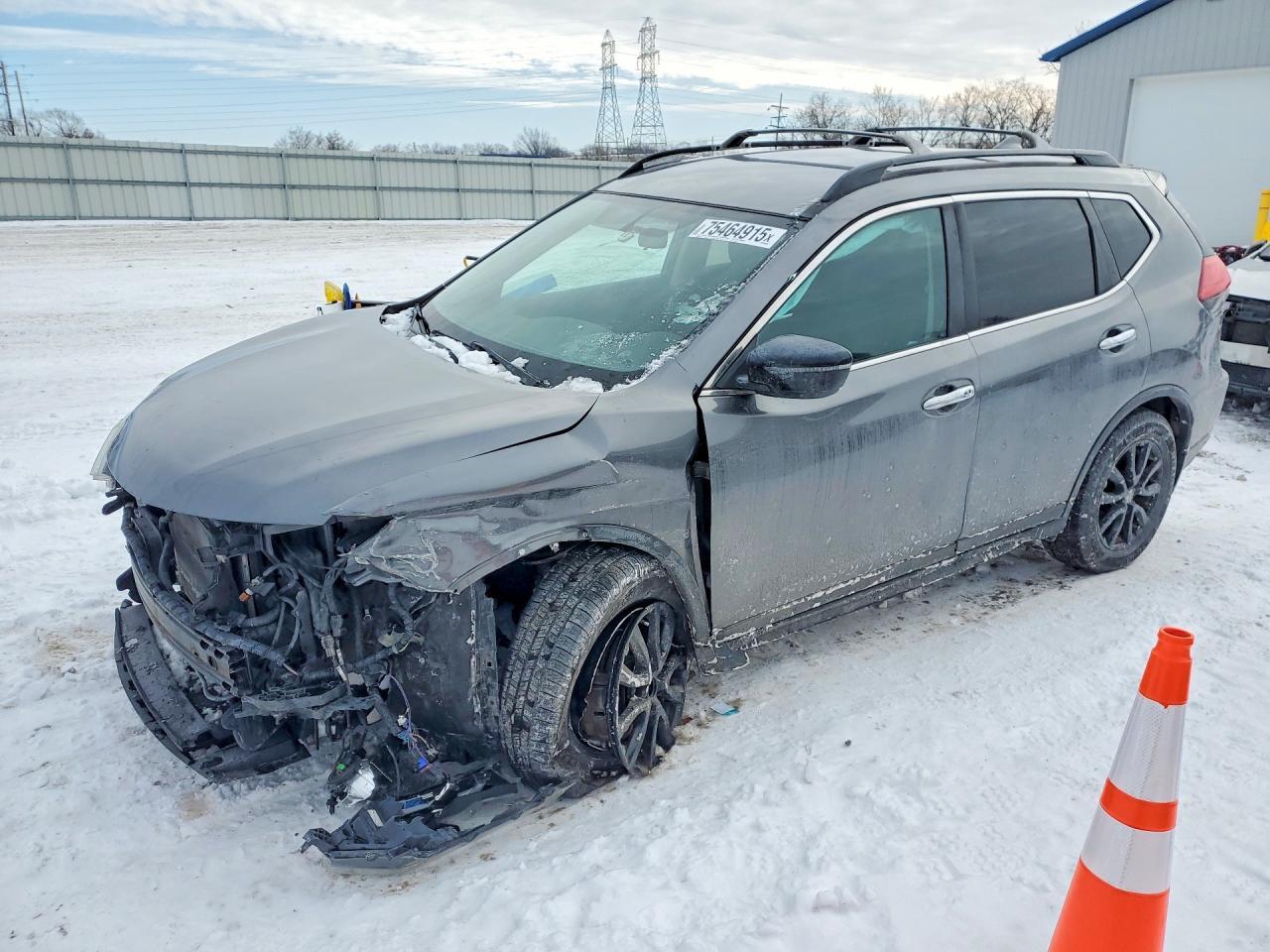 2017 NISSAN ROGUE