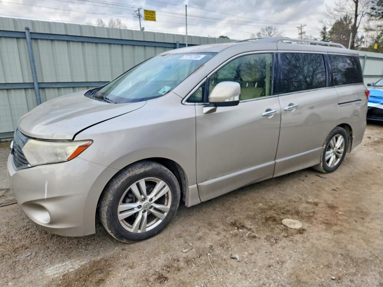 2012 NISSAN Quest